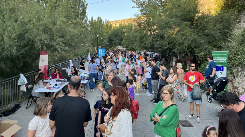La Noche Europea de los Investigadores de la UCLM reunió a un millar de asistentes en Cuenca