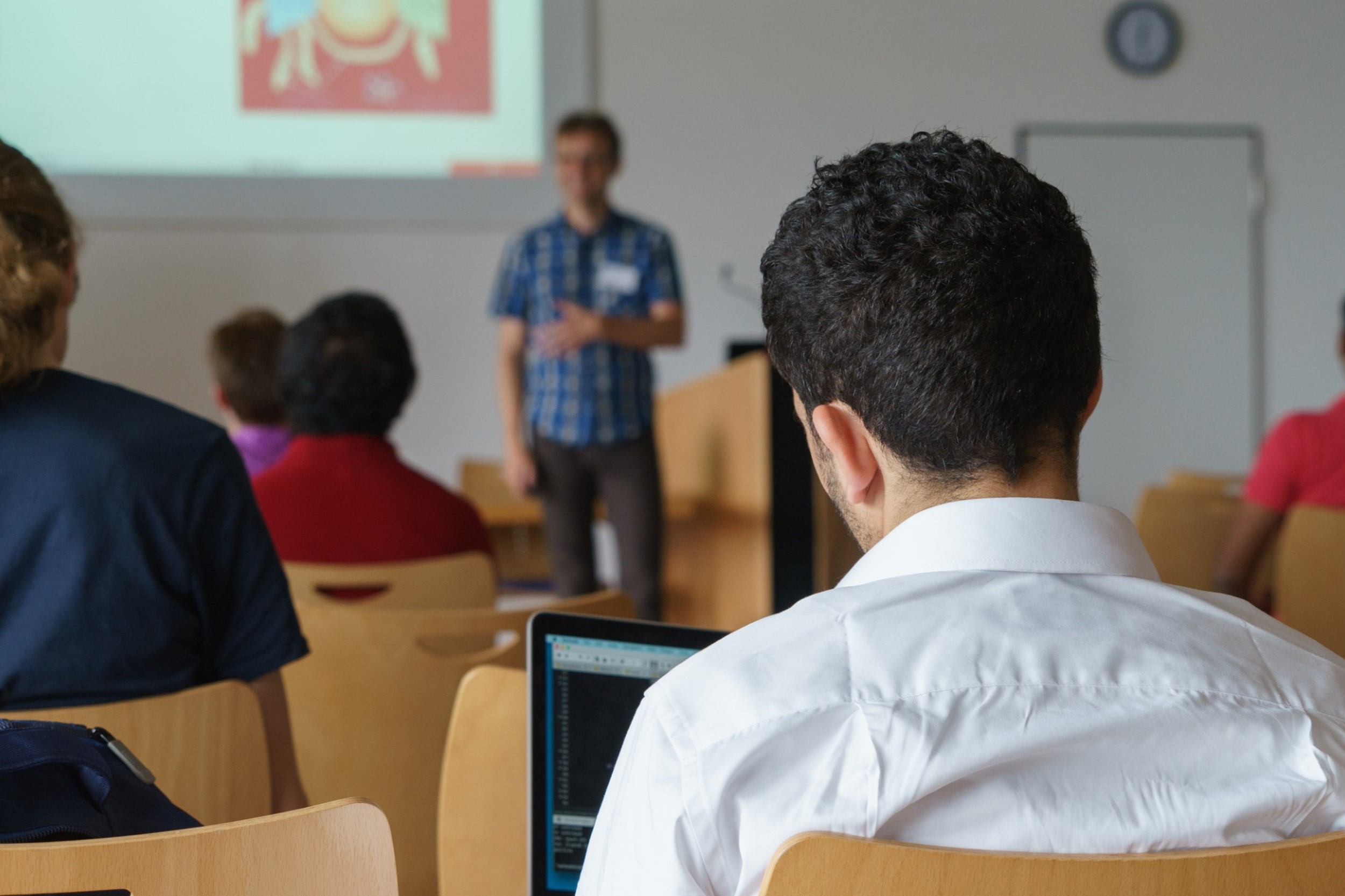 638 plazas para profesorado visitante en Estados Unidos, Canadá, Alemania y China