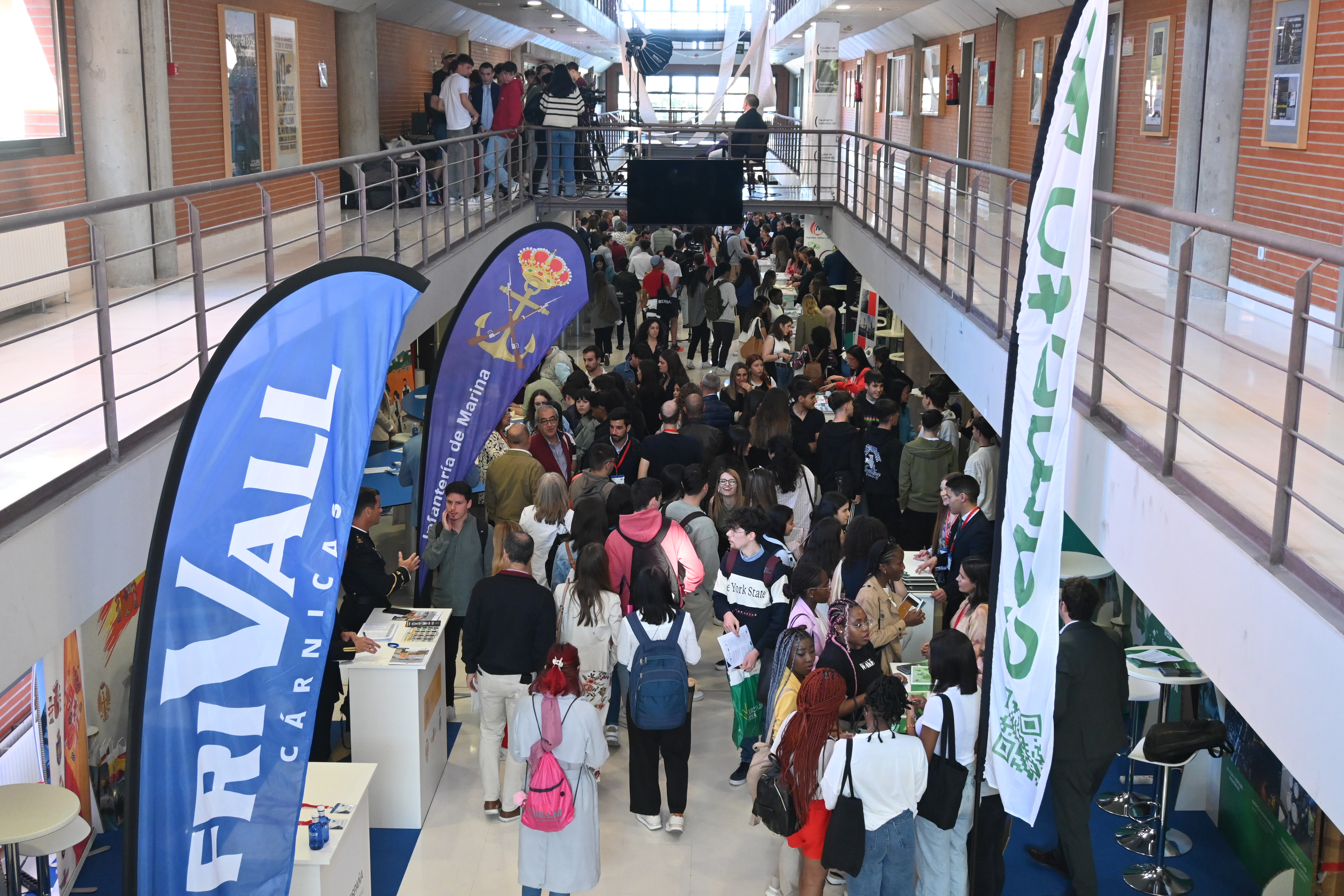 dsc_0166_53662164663_o