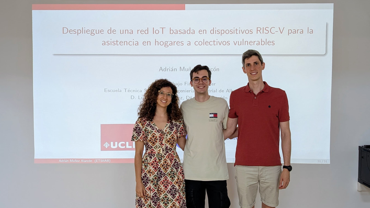 D. Adrián Muñoz defends his Master's Thesis giving way to the beginning of his research career in EPIC group