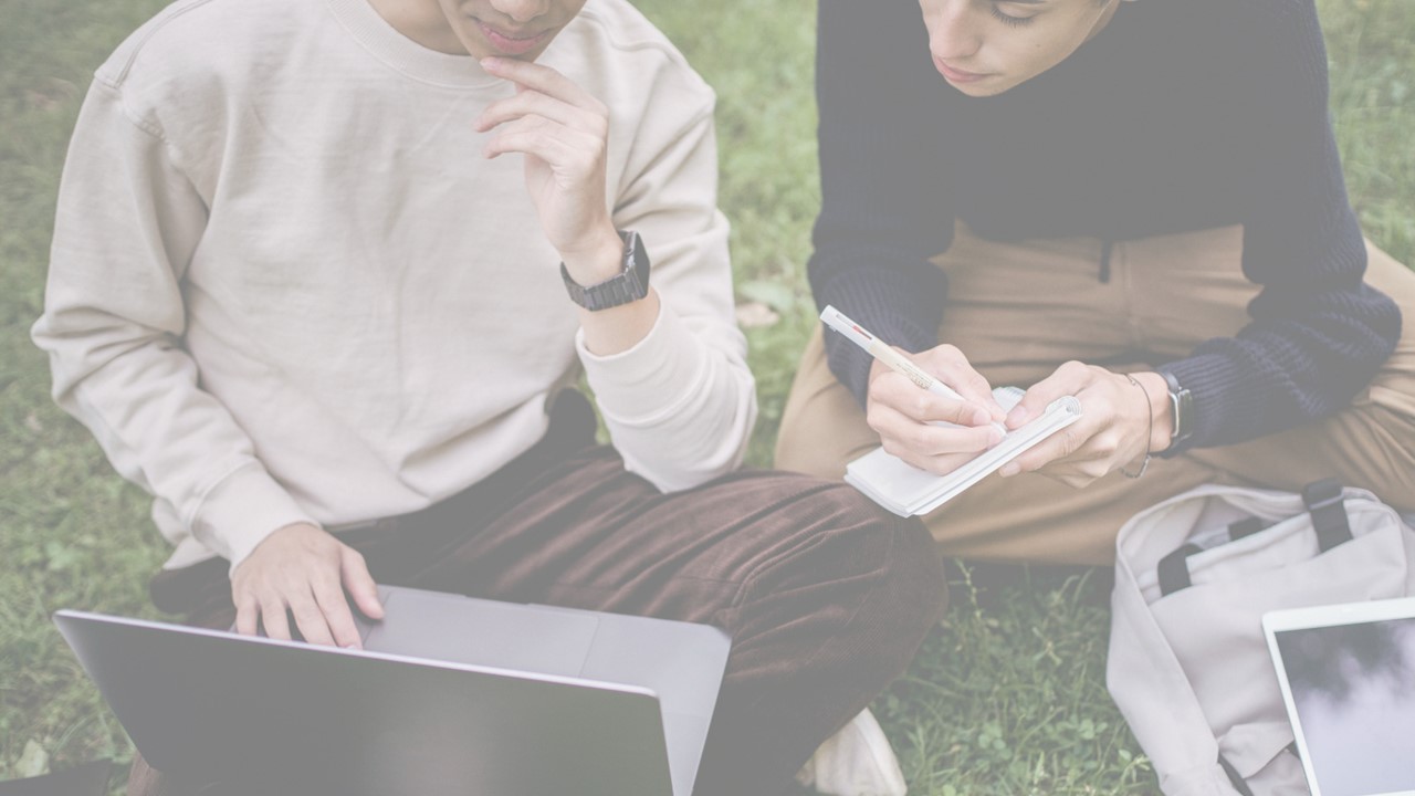 BECAS DE COLABORACIÓN PARA LA FORMACIÓN EN TÉCNICAS DE PLANIFICACIÓN, APLICACIÓN Y ANÁLISIS DE ENCUESTAS EN CENTROS