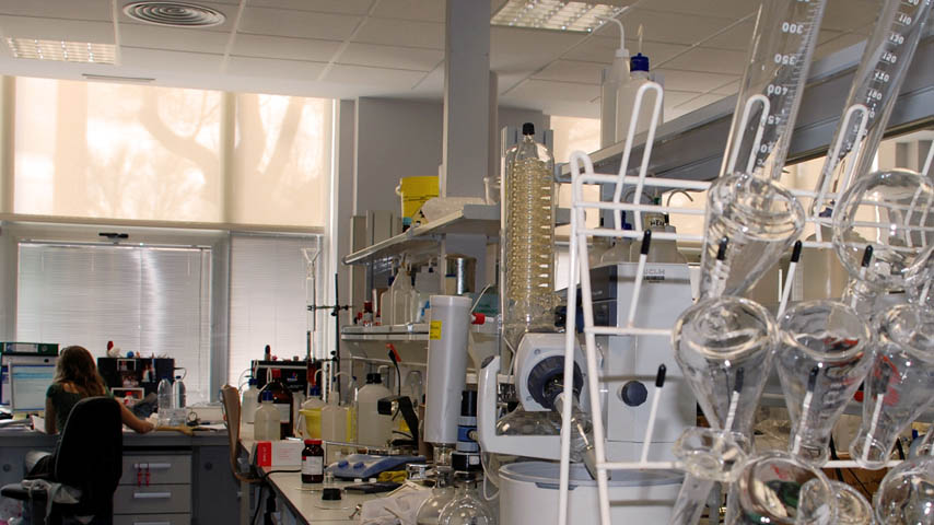 LABORATORIO
